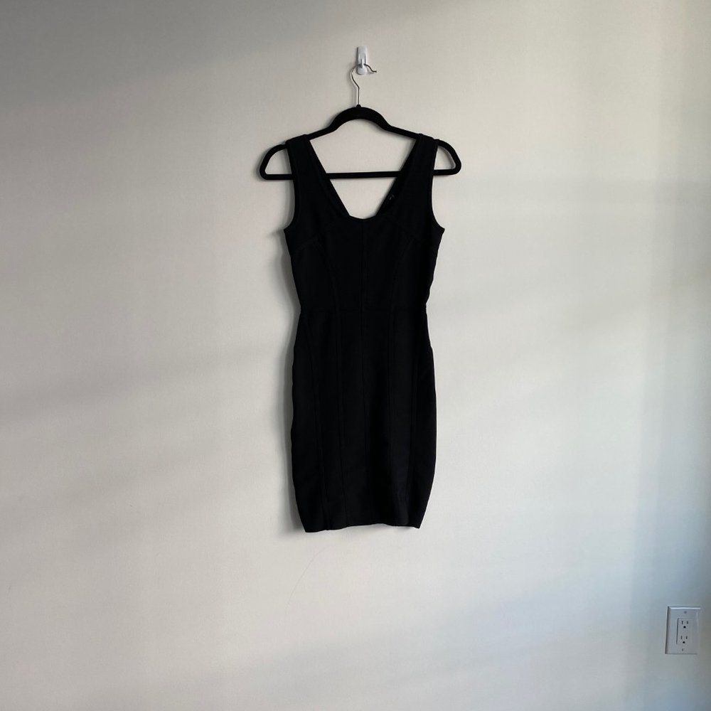 BLACK BODYCON DRESS